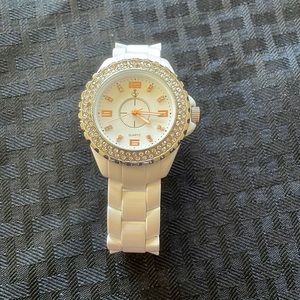 Premier Designs white Hot watch